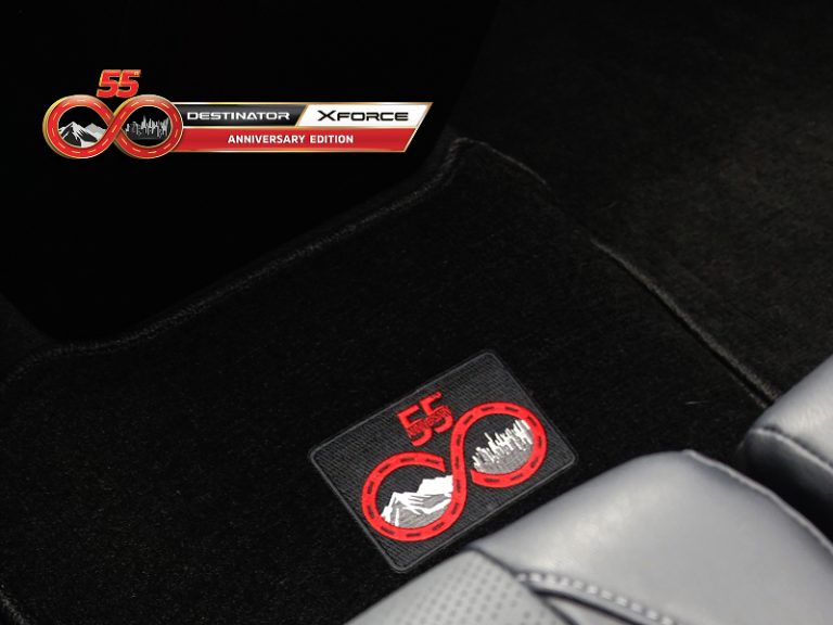 Floor Mat di Baris Kedua